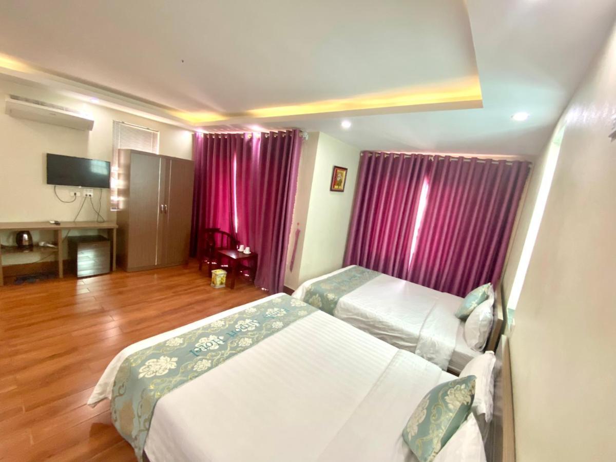 Family Hotel Soc Son โหน่ยบ่าย ภายนอก รูปภาพ