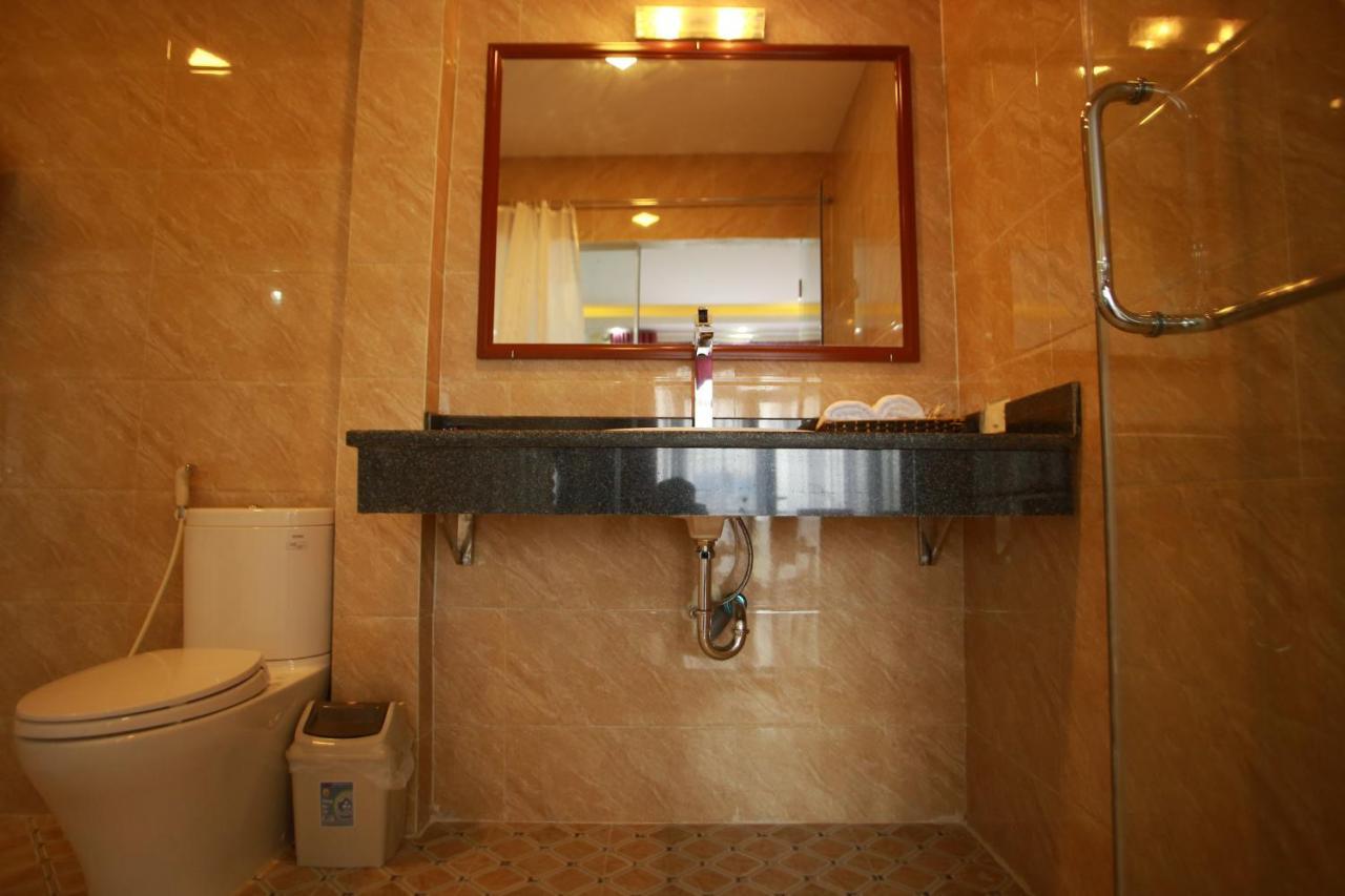Family Hotel Soc Son โหน่ยบ่าย ภายนอก รูปภาพ