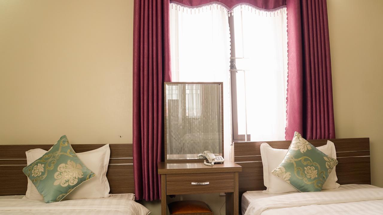 Family Hotel Soc Son โหน่ยบ่าย ภายนอก รูปภาพ